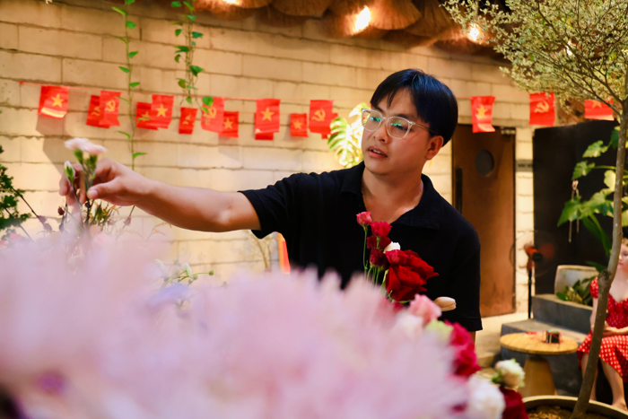 Tôi kể chuyện từ những bông hoa Tôi kể chuyện từ những bông hoa