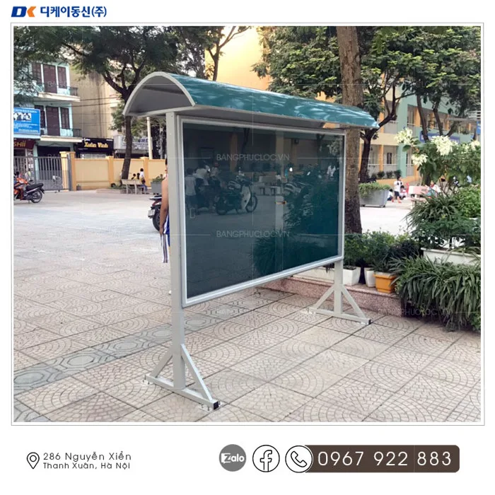 Bảng Thông Tin Kính Lùa Có Mái Che Bảng Thông Tin Kính Lùa Có Mái Che