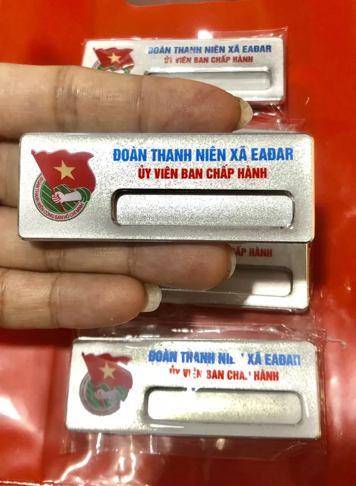 Bảng Tên Thay Tên - Đoàn Thanh Niên Xã EAĐAR
