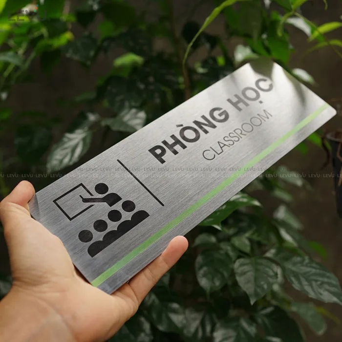 Bảng inox tên phòng học LEVU INB10 classroom • LEVUSHOP Bảng inox tên phòng học LEVU INB10 classroom • LEVUSHOP