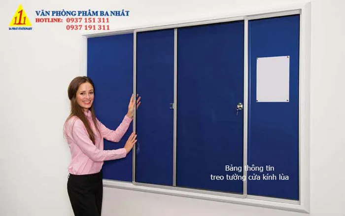 Bảng Thông Tin Treo Tường Kính Lùa | VPP Ba Nhất