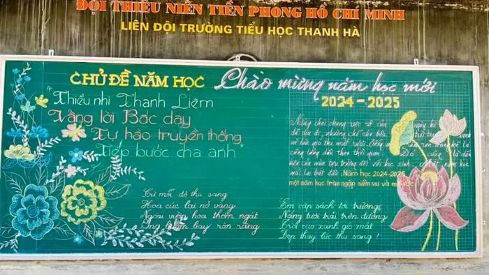 Bác bảo vệ nhà trường viết chữ đẹp 