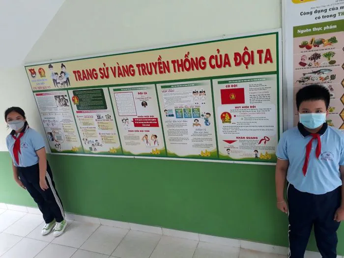 Liên đội Trường Tiểu học Long Điền thực hiện Công trình măng non “Trang sử  vàng truyền thống của ...