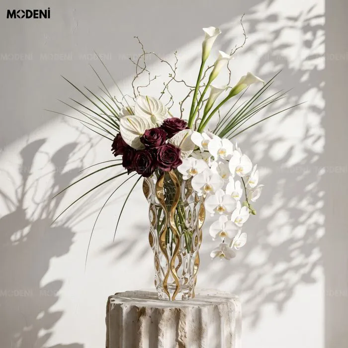 Bình Hoa Pha Lê Elysian – Lọ Hoa Trang Trí Cao Cấp Ánh Vàng – Kích Thước  28x14.5cm, Phù Hợp Decor Bàn Tiệc Sang Trọng