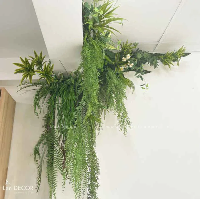 VÁCH CÂY GIẢ DECOR GẮN TƯỜNG RỦ DÀI TRANG TRÍ NỘI THẤT HIỆN ĐẠI ĐỘC ĐÁO -  CT01-SG
