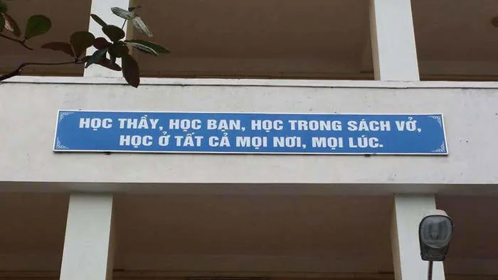 50++ khẩu hiệu trang trí hội trường trường học hay và ý nghĩa 50++ khẩu hiệu trang trí hội trường trường học hay và ý nghĩa