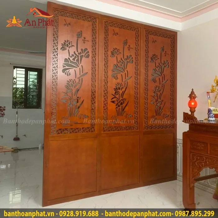 Vách ngăn phòng thờ với phòng khách VN322 hoa văn tinh xảo - Bàn thờ An Phát Vách ngăn phòng thờ với phòng khách VN322 hoa văn tinh xảo - Bàn thờ An Phát