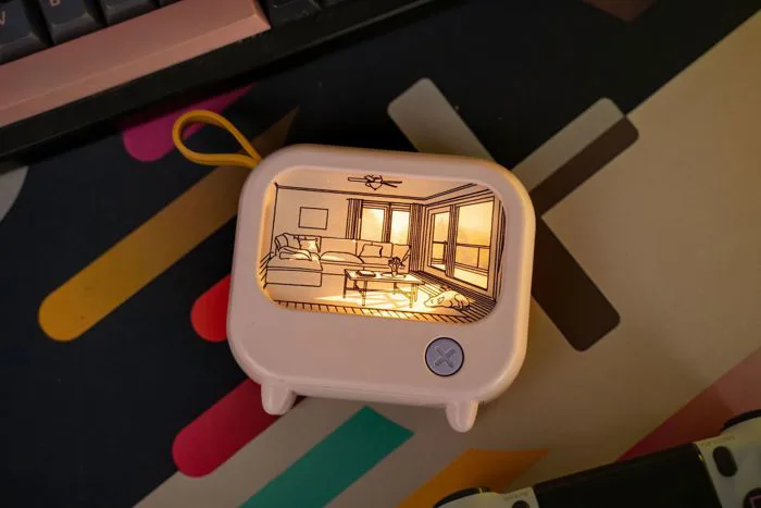 Đèn ngủ decor trang trí để bàn hình Tivi Retro – TOPO Shop