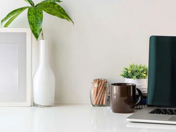 10 Ý Tưởng Decor Bàn Học Đơn Giản Ai Cũng Có Thể Làm