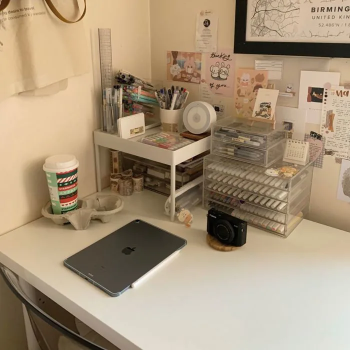 92 Decor bàn học ý tưởng | ý tưởng trang trí phòng, ý tưởng trang trí phòng  ngủ, tự trang trí nhà cửa