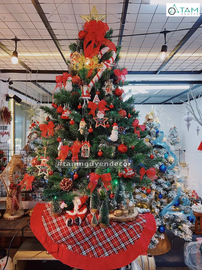 Top 10 cửa hàng bán đồ trang trí noel vừa đẹp vừa rẻ
