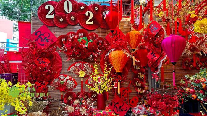 Cửa Hàng Chuyên Sỉ Đồ Trang Trí Tết Tại TP HCM - Hoa Hạnh Phúc