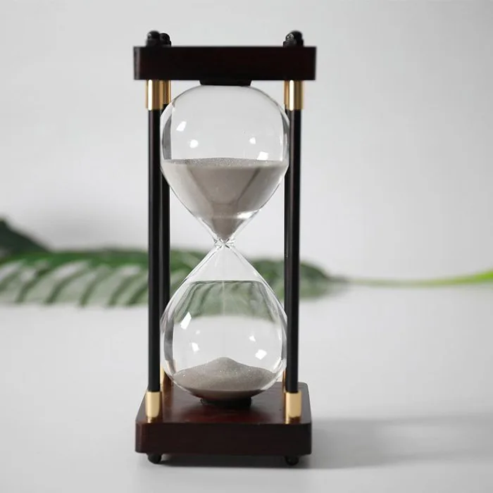 Đồng hồ cát retro để bàn