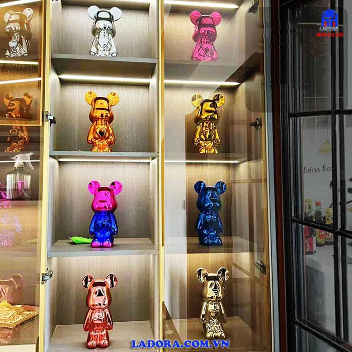 Gấu Bearbrick decor trang trí nghệ thuật đẹp, độc đáo và ấn tượng