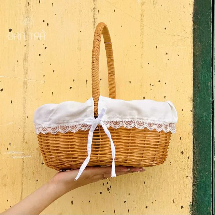 Giỏ Picnic Lót Vải Trắng - Giỏ Mây Đan Đơn Giản Giỏ Picnic Lót Vải Trắng - Giỏ Mây Đan Đơn Giản