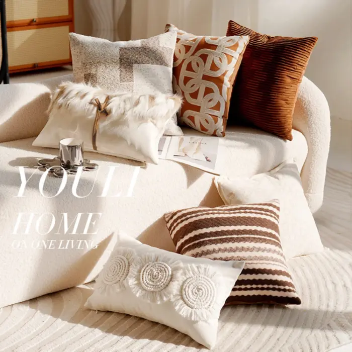 Gối Sofa Cao Cấp, Gối Sofa Họa Tiết Boho Nâu | KENHOME