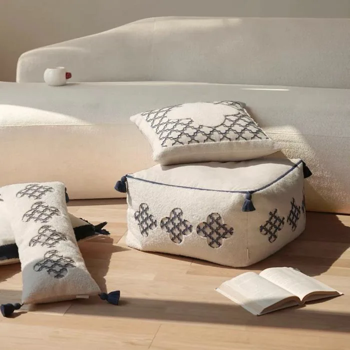 Đệm ngồi và gối decor Begonia nhập khẩu cao cấp / Begonia Cushion