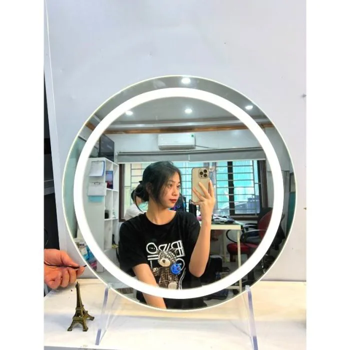 Gương tròn cảm ứng để bàn có đế, gương đèn led cảm ứng treo tường, gương makeup decor cute kích thước D40cm cách viền | Lazada Việt Nam