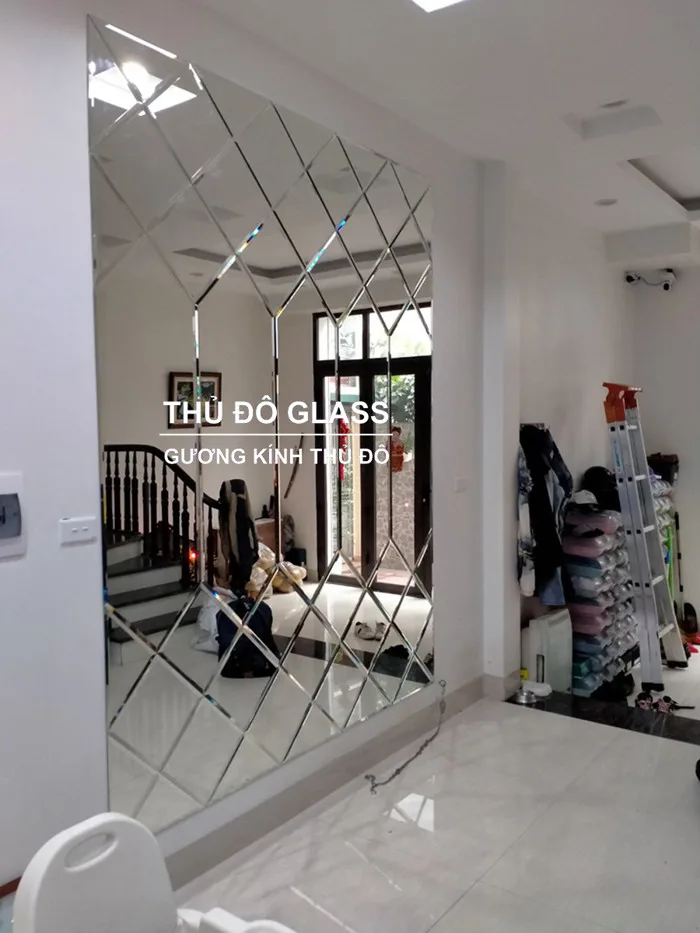 Gương Treo Tường Phòng Khách Trang Trí Mẫu Đẹp
