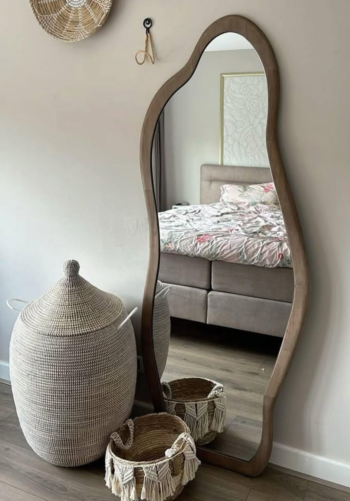 Gương Soi Toàn Thân LOHOM - GSL 29 Hình Cá Heo Độc Đáo | LOHOM DECOR
