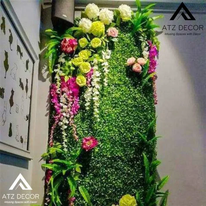 Vách hoa giả hỗn hợp decor nhà hàng tạo điểm nhấn mới lạ