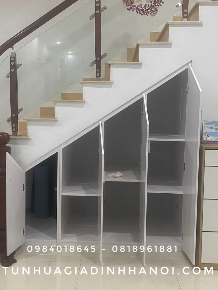 TỦ GẦM CẦU THANG BẰNG NHỰA - TỦ NHỰA CẦU THANG THIẾT KẾ