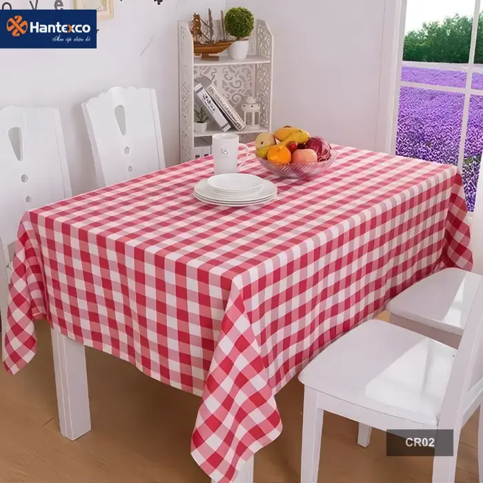 Khăn trải bàn Caro chất liệu Polyester, decor phòng ăn cho gia đình