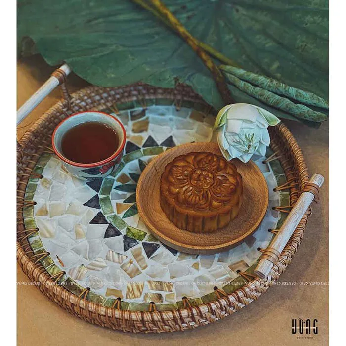 Khay Mây Quai Gỗ Khảm Trai Giá Rẻ Có Sẵn Tại Cửa Hàng Vừng Decor.