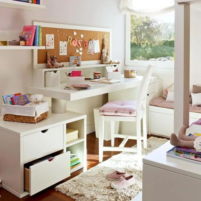 15 Ý tưởng trang trí bàn học gọn gàng và xinh xắn | Furaka