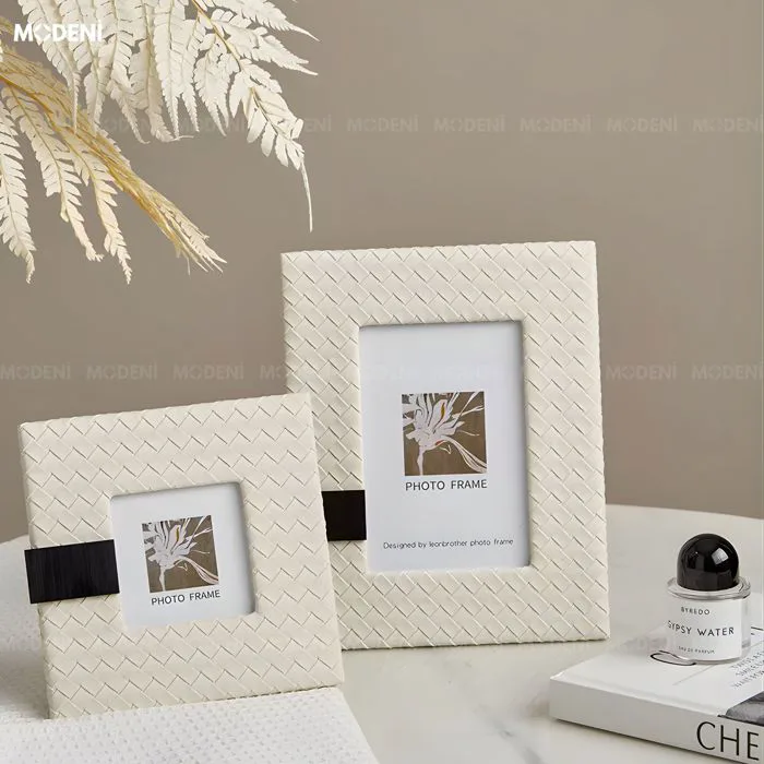 Set Khung Ảnh The Woven Da Phối Kim Loại Cao Cấp Cho Không Gian Decor –  MODENI