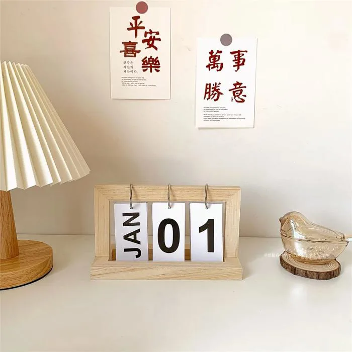 Lịch gỗ để bàn decor xinh xắn | Biến góc làm việc thêm cảm hứng – My Home -  Tiệm Decor