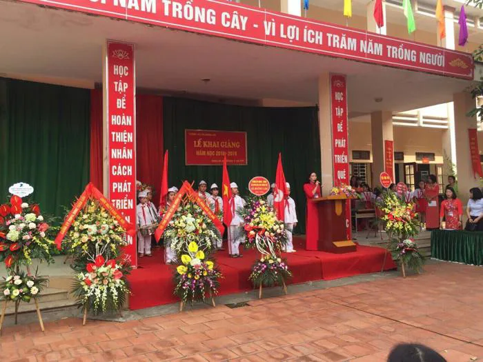 50++ khẩu hiệu trang trí hội trường trường học hay và ý nghĩa