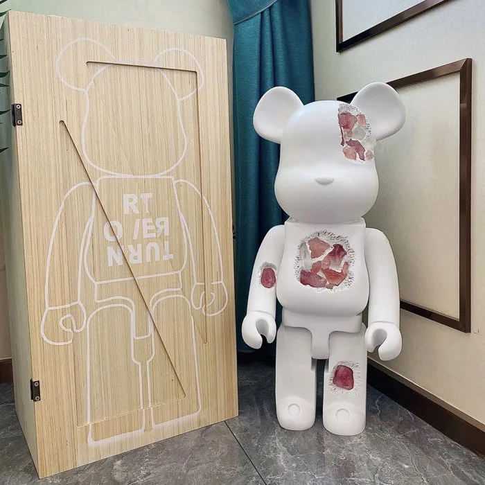 Gấu Bearbrick Xói Mòn Pha Lê Cao Cấp 70cm Decor Phòng Khách