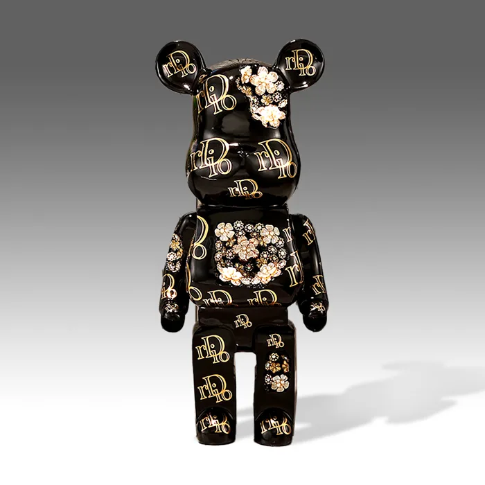 Mô Hình Gấu Bearbrick Trang Trí – Cá Heo Decor