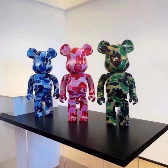 Mô hình gấu bearbrick nguy trang Bape đồ trang trí nhà cửa ở Hà Nội