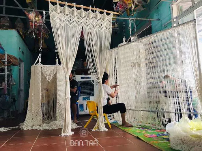 Cơ sở sản xuất rèm macrame trang trí phòng ngủ, homestay đẹp