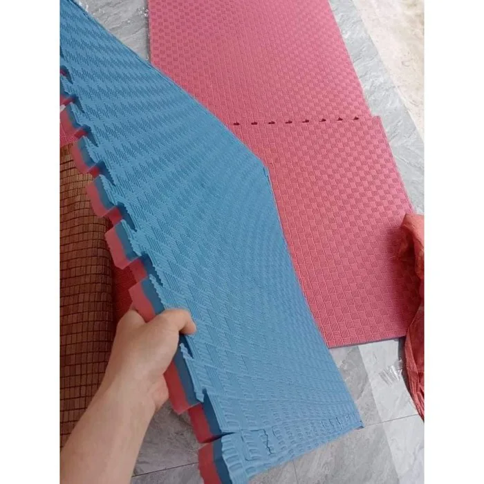 Thảm Xốp Xanh Đỏ 1m x 1m – Dày 2cm, 2.3cm, 3cm – Miếng Xốp Lót Sàn Khu Vui  Chơi, Trường Mầm Non