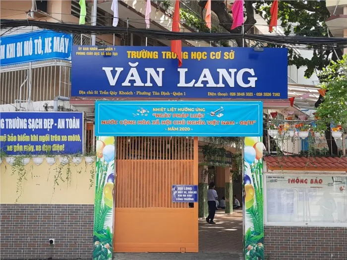 Mẫu bảng hiệu trường học Mẫu bảng hiệu trường học