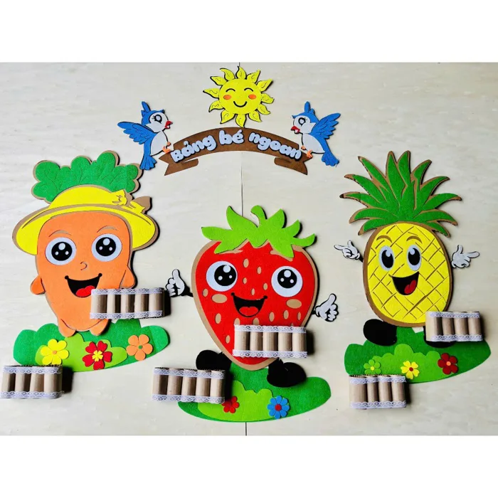trang-tri-bang-be-ngoan-mam-non-1