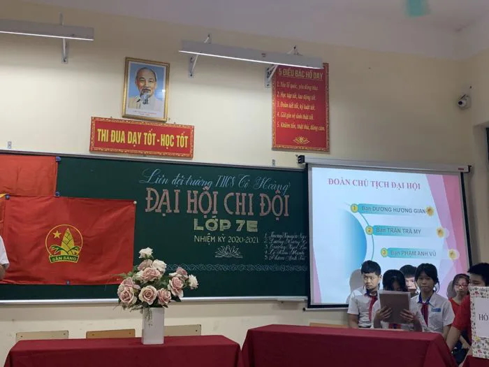 Đại Hội Chi Đội mẫu tại lớp 7E năm học 2020 - 2021