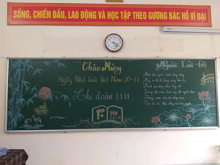 CUỘC THI TRANG TRÍ BẢNG BẰNG PHẤN