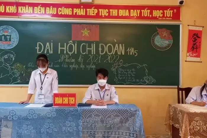 Bật mí cách trang trí bảng đại hội chi đoàn đẹp Bật mí cách trang trí bảng đại hội chi đoàn đẹp