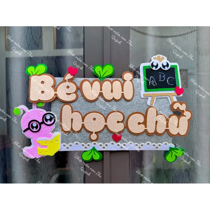 Bảng tên trang trí góc mầm non chất liệu vải nỉ Bảng tên trang trí góc mầm non chất liệu vải nỉ