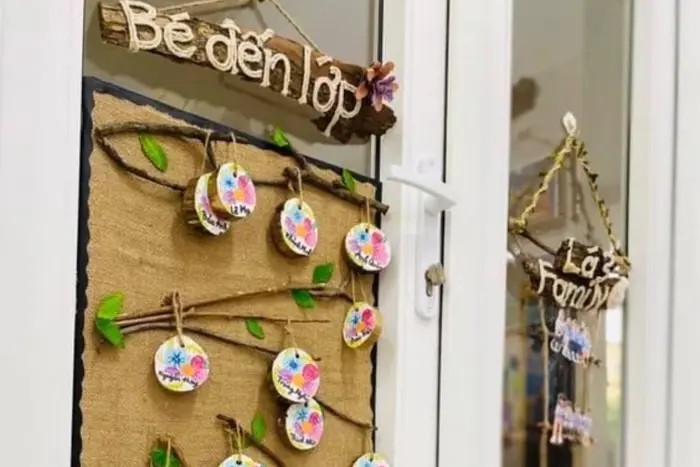Gợi ý 10+ mẫu trang trí bảng nỉ đẹp nhất cho lớp học Gợi ý 10+ mẫu trang trí bảng nỉ đẹp nhất cho lớp học