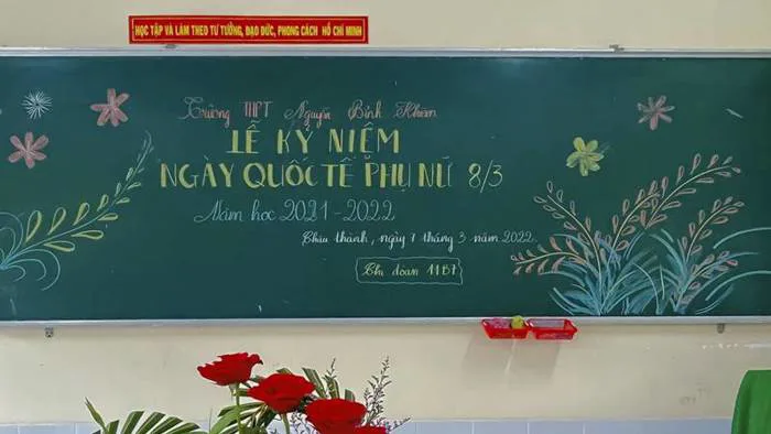 Tổng hợp 20 mẫu trang trí bảng 8/3 cho lớp học đẹp nhất Tổng hợp 20 mẫu trang trí bảng 8/3 cho lớp học đẹp nhất