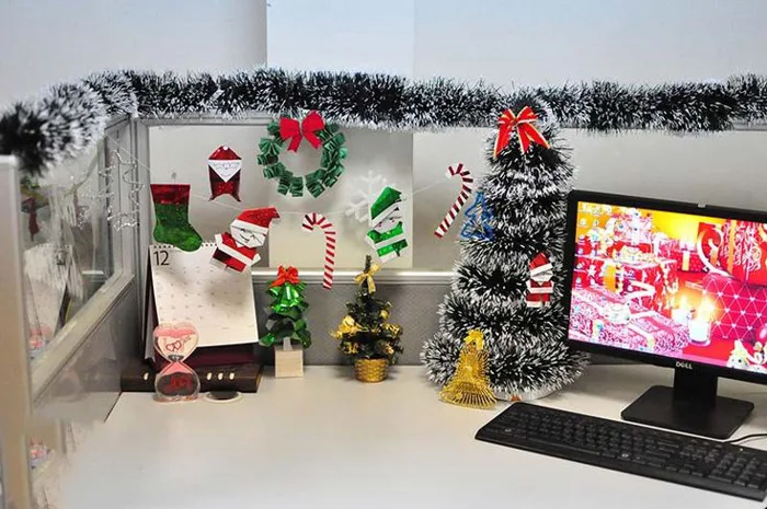 Gợi Ý Trang Trí Noel Bàn Làm Việc Đẹp Và Dễ Thực Hiện Gợi Ý Trang Trí Noel Bàn Làm Việc Đẹp Và Dễ Thực Hiện