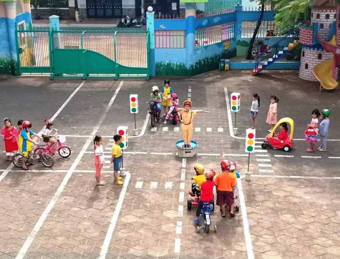 Giáo dục ý thức an toàn giao thông cho trẻ mầm non