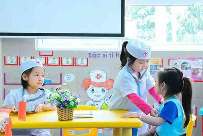 Trang trí góc bác sĩ STEAM trong mầm non hấp dẫn, sinh động nhất hiện Makeblock