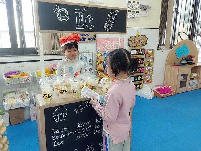 Hoạt động góc: Bé chơi bán hàng - Lớp 3TC3