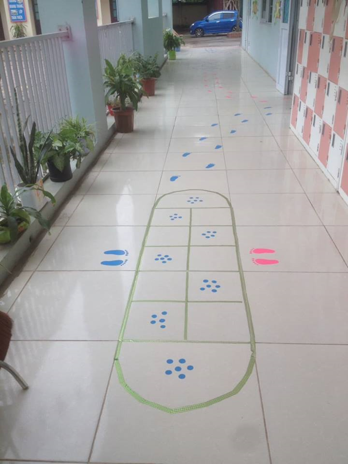 CÁCH TRANG TRÍ HÀNH LANG MẦM NON TẠO GÓC VUI CHƠI CHO TRẺ